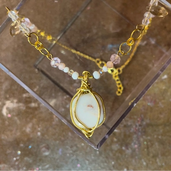 Welo Fire Opal & Crystal Glamorous Boho Necklace - Picture 3 of 7